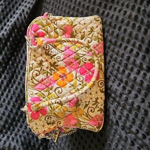 Vera Bradley shoulder bag with a removable longer strap